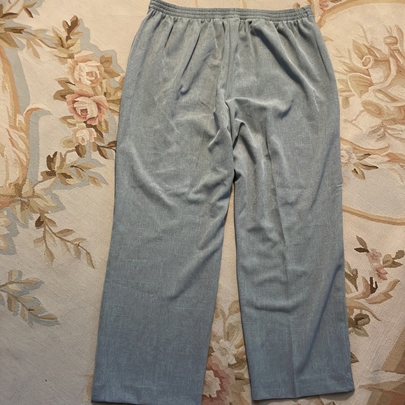 Size 16W silver grey trousers - Picture 4 of 6